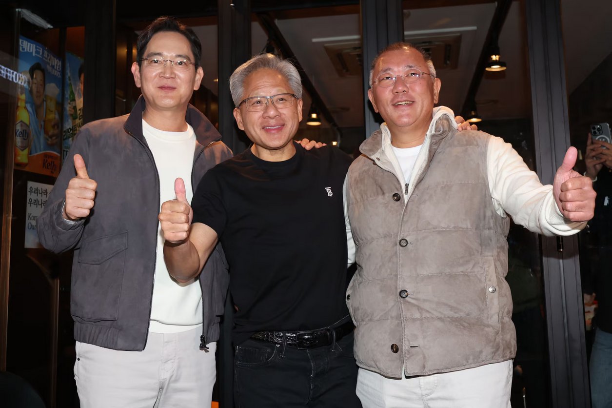 Jensen Huang ăn tối 'gà bia' cùng lãnh đạo Samsung và Hyundai - Ảnh 4.