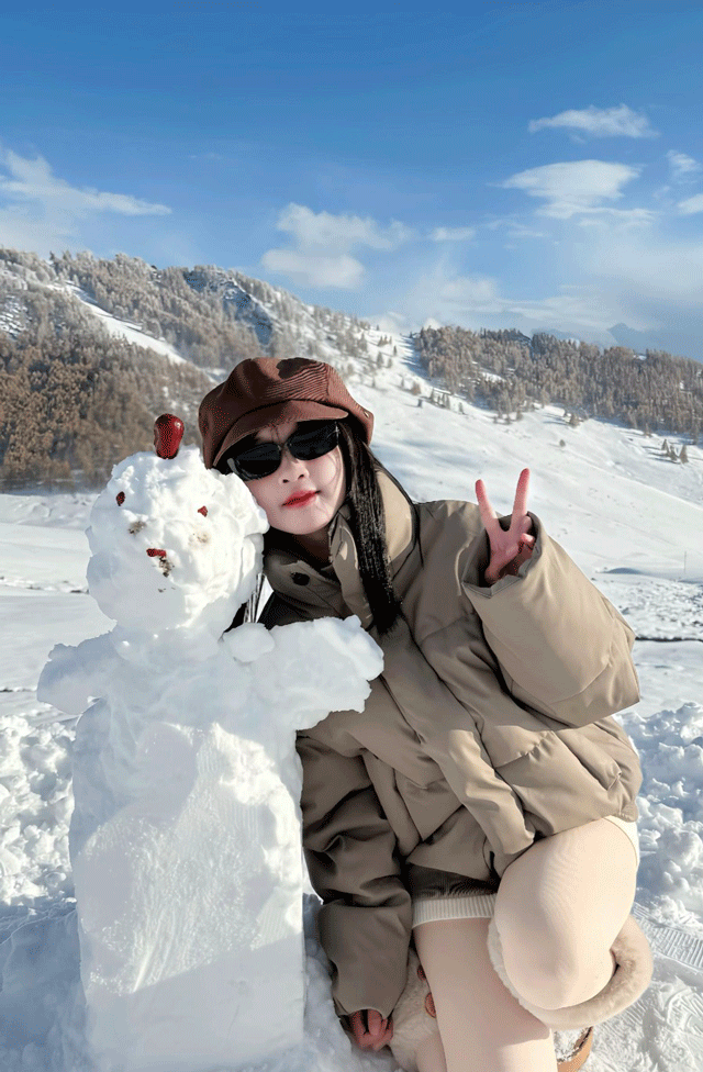 Vo-thu-4-kem-26-tuoi-cua-ton-bang-mang-thai-con-dau-long-sau-3-thang-yeu-duong-6