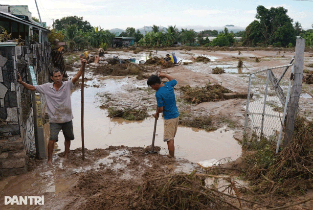 Thong-tin-nong-vu-vo-ho-chua-nuoc-khien-be-gai-tu-vong-o-lam-dong-ai-se-chiu-trach-nhiem-boi-thuong-2