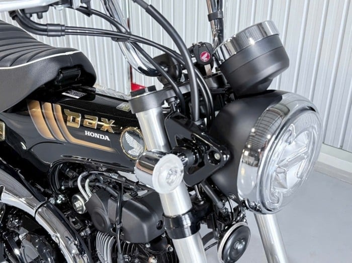 Honda-Dax-Royal-6