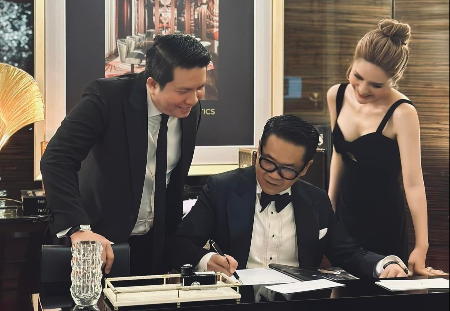 biet thu 400 ty anh 1