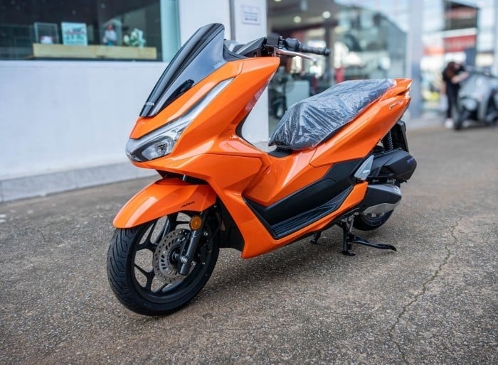 honda-pcx-160-6