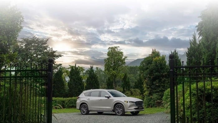 Mazda CX-8 ‘gây sốt’ với giá lăn bánh đầu tháng 10/2025 rẻ hơn hẳn Toyota Fortuner và Ford Everest ảnh 3