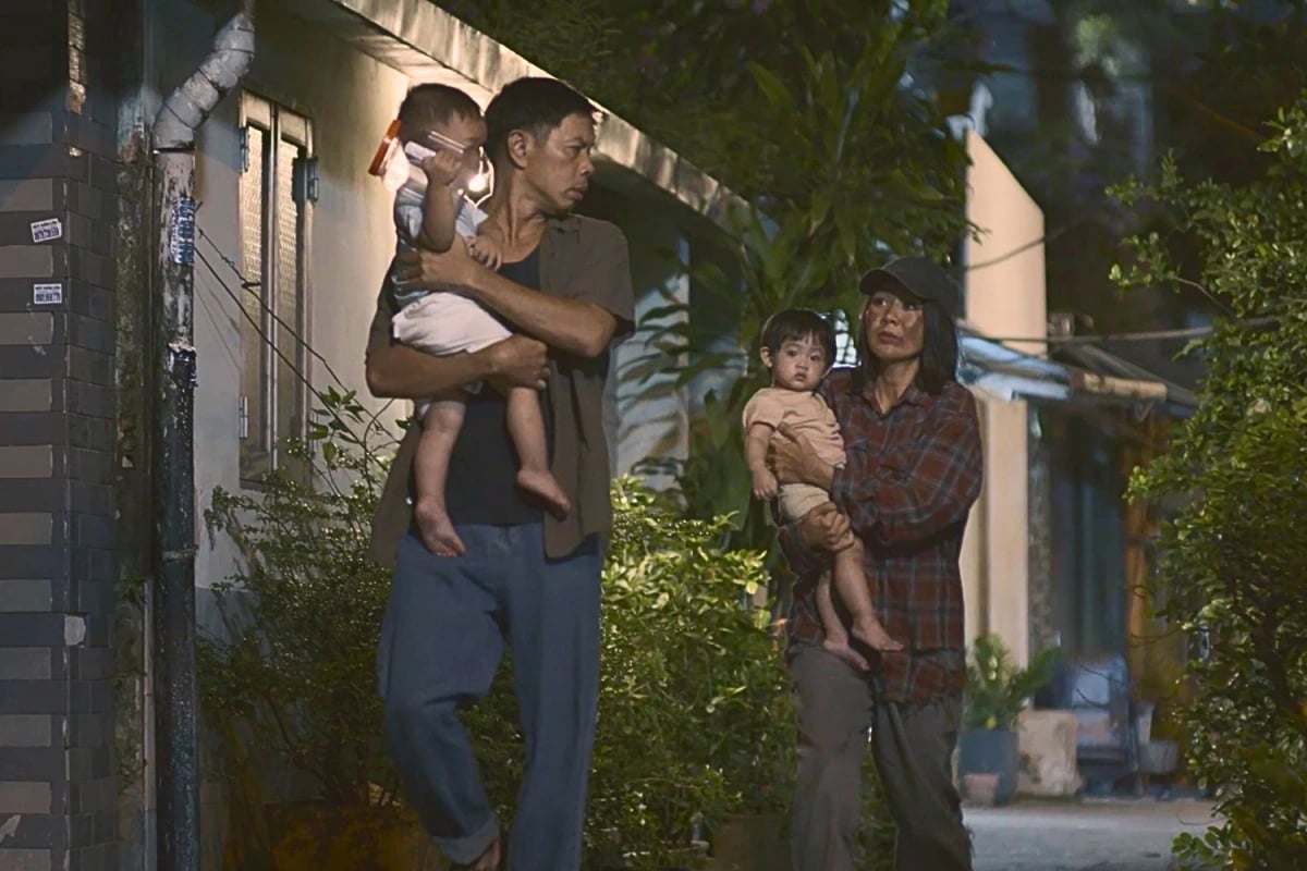 phan ung cua le phuong khi bi thai hoa bat ngo tat that tren truong quay hinh anh 1