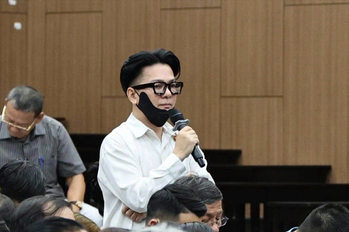 Tuyên án vụ đánh bạc khách sạn Pullman: Cựu bí thư và ca sĩ Vũ Hà hối hận - Ảnh 2.