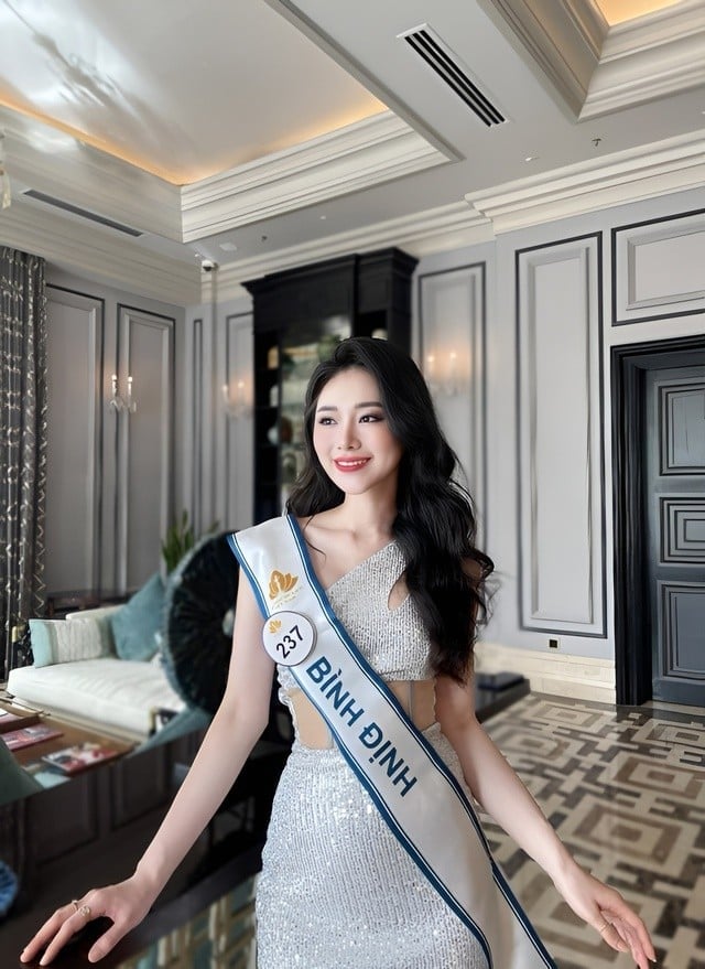 Thí sinh Olympia có màn lột xác đỉnh nhất lịch sử: Sau 10 năm tưởng biến thành người khác, còn thi cả Hoa hậu- Ảnh 4.