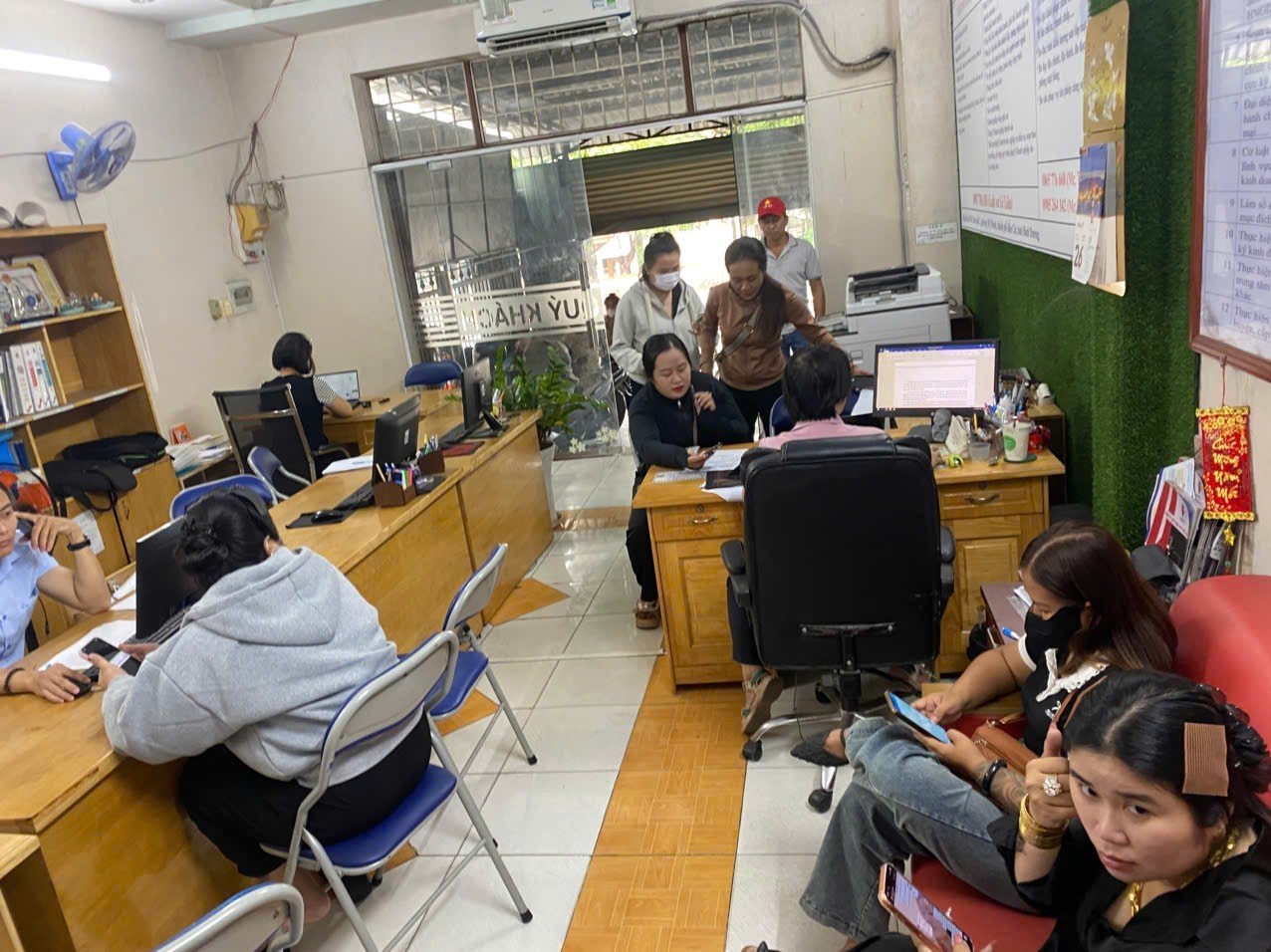 Nạn nhân đường dây hụi online