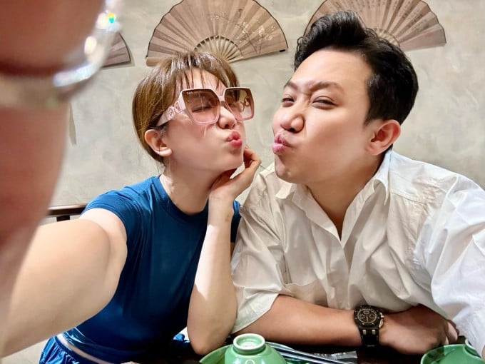 Lại vướng tin đồn đã chia tay Trấn Thành, Hari Won lên tiếng nói vỏn vẹn 4 chữ