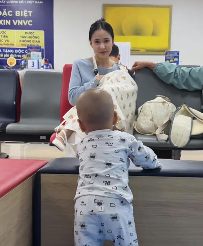 Danh-tinh-me-bim-be-con-di-tiem-khien-dan-tinh-tram-tro-vi-giong-my-nhan-dep-nhat-philippines-1