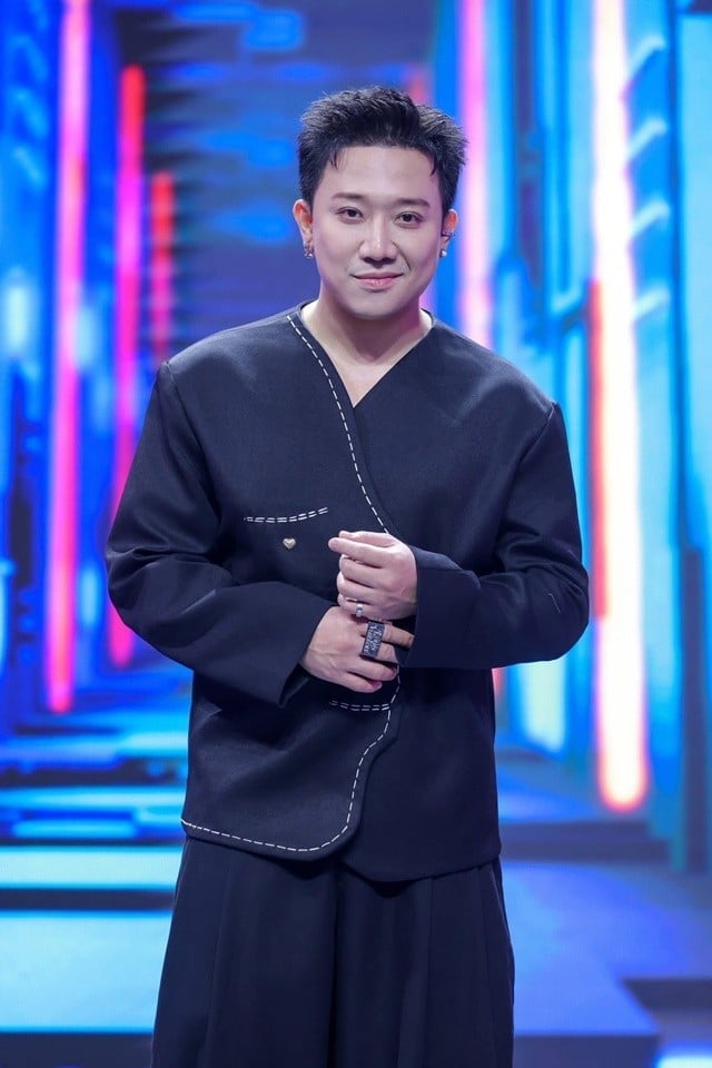 587719942_1300539868769482_8741309015208683282_n