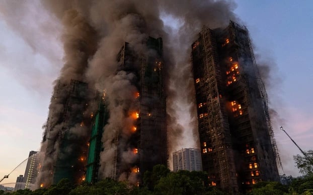 Thảm kịch cháy chung cư ở Hồng Kông