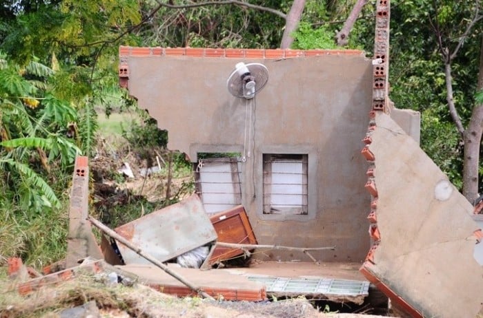 thu-tuong-phat-dong-chien-dich-quang-trung-than-toc-xay-dung-lai-sua-chua-nha-cho-nguoi-dan-vung-lu-1