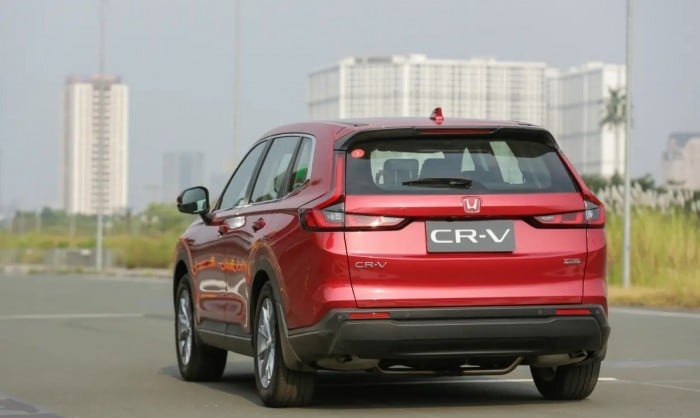 Cập nhật giá lăn bánh Honda CR-V kèm ưu đãi hấp dẫn đầu tháng 12/2025, có thể ‘hạ đo ván’ Mazda CX-5 ảnh 4