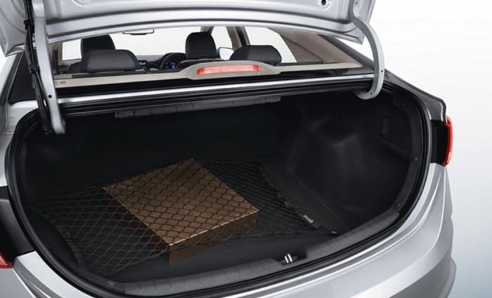 Giá lăn bánh giảm sâu đầu tháng 12/2025, Hyundai Accent quyết ‘hạ gục’ Honda City và Toyota Vios ảnh 4