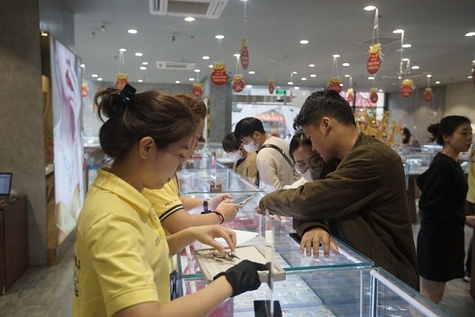 Giá vàng hôm nay 3/12/2025