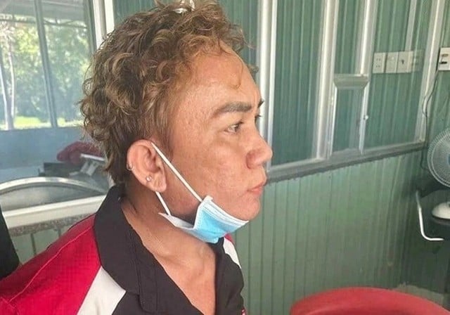 anh-trai-lai-lexus-tong-em-gai-4