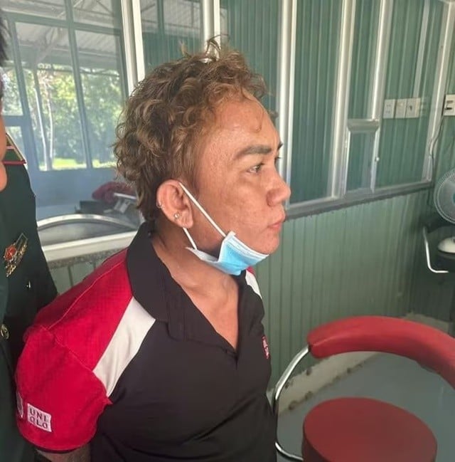 lai-o-to-tong-em-gai-1