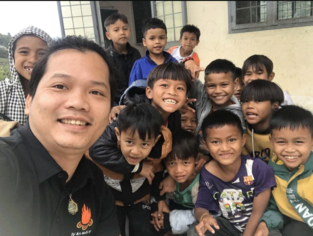 Thong-tin-it-ai-biet-ve-cac-du-an-tu-thien-ong-hoang-hoa-trung-dung-sau-co-du-an-keu-goi-duoc-196-ty-5