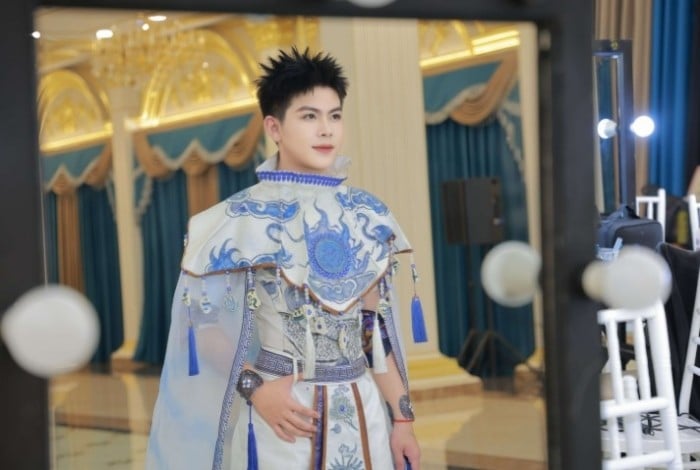 he-lo-doi-tu-gay-bat-ngo-cua-nam-dien-vien-bi-bat-vi-trom-tui-xach-tri-gia-200-trieu-cua-hoa-hau-mexico-5