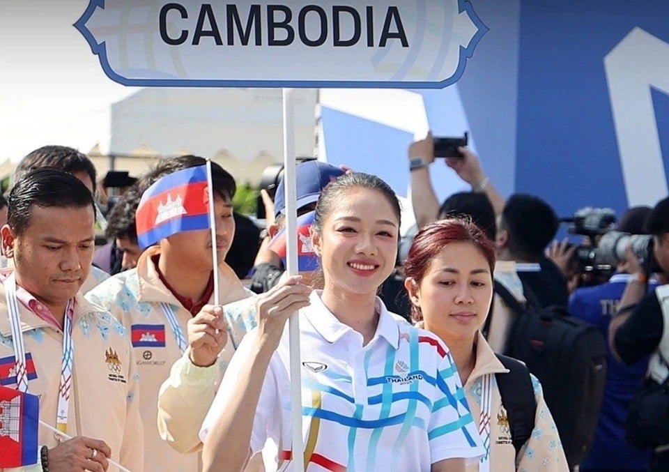 10-1765350134-sea-games-33-doi-mat-nhieu-xao-tron-khi-campuchia-bat-ngo-rut-lui.jpg