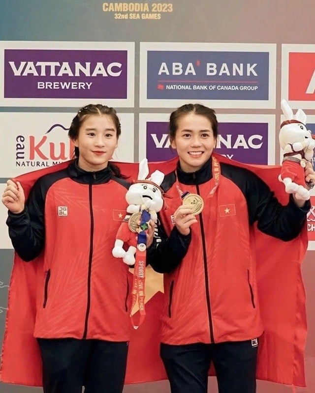 3-chi-em-tham-du-seagames-3