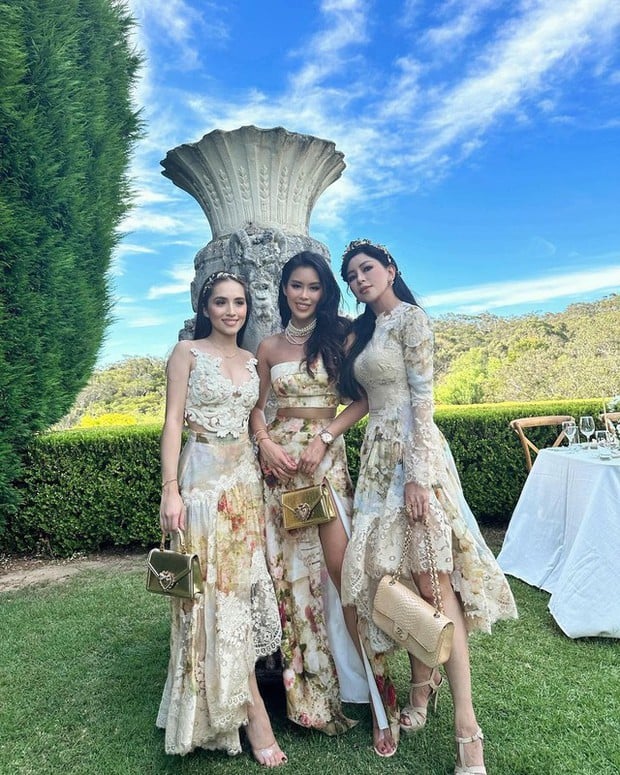 3 năm yêu con trai tỷ phú Johnathan Hạnh Nguyễn, thân thế của cô gái này vẫn là bí ẩn lớn!- Ảnh 5.