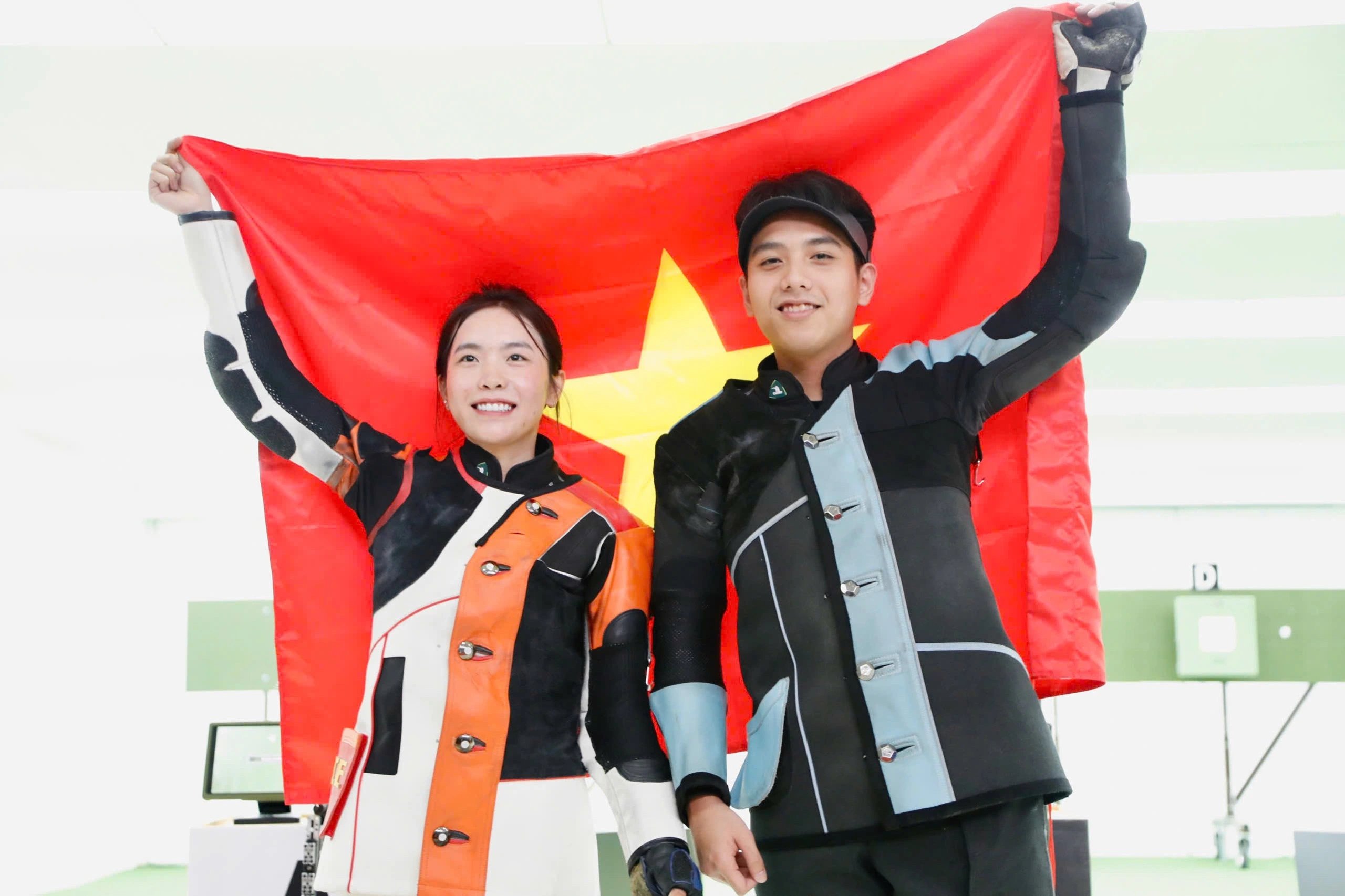 Trưởng đoàn Việt Nam bật khóc khi Mộng Tuyền và Tâm Quang giành HCV bắn súng: Nghẹt thở rồi vỡ òa!- Ảnh 6.