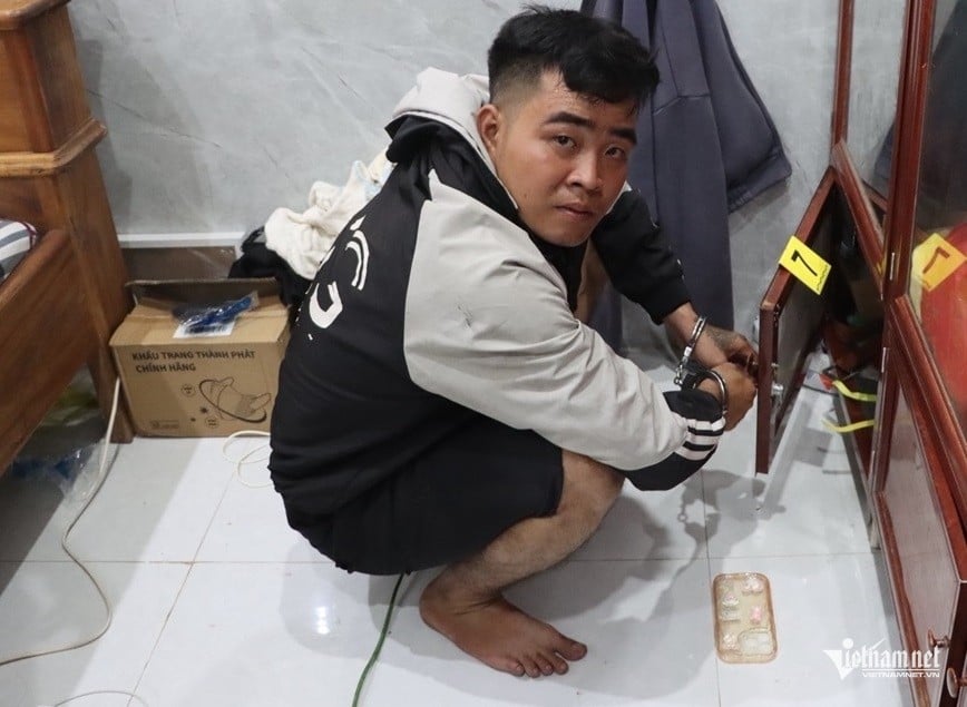 W-dot nhap nha vo qua o thong gio re quy trom hon 200 trieu dong 692.jpg