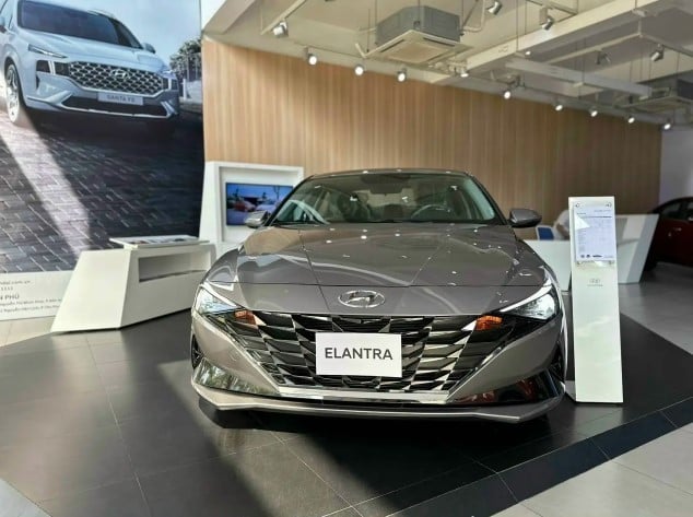 Giá lăn bánh Hyundai Elantra đầu tháng 12/2025 ở mức cực cạnh tranh, ‘gạt giò’ Mazda3 và Kia K3 ảnh 4