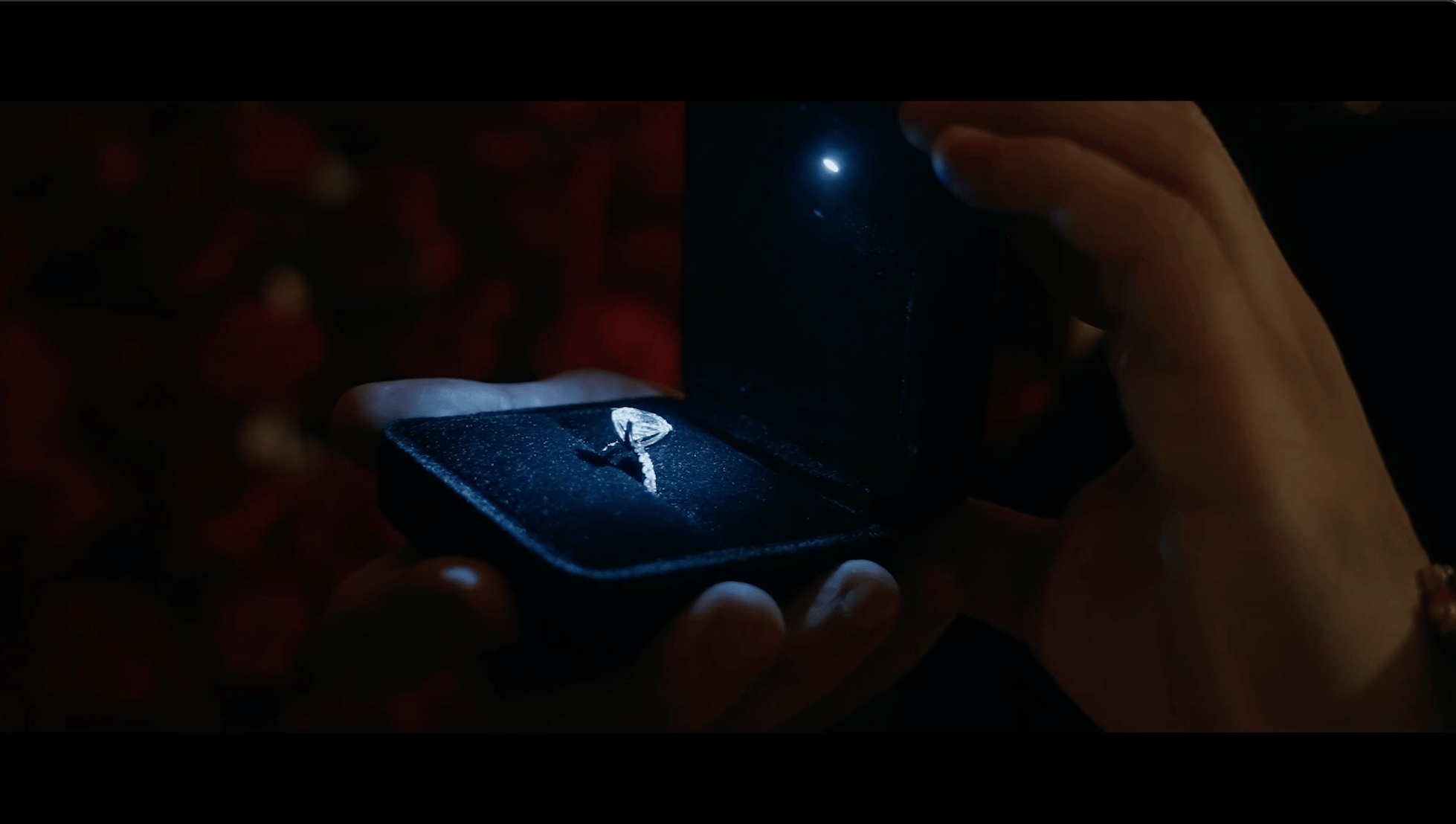 Tiên Nguyễn làm mất nhẫn kim cương khi được chồng gốc Dubai cầu hôn- Ảnh 4.