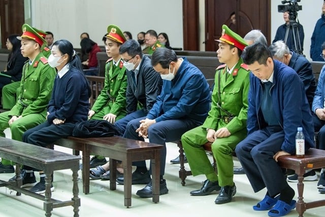 hoang-thi-thuy-lan-1