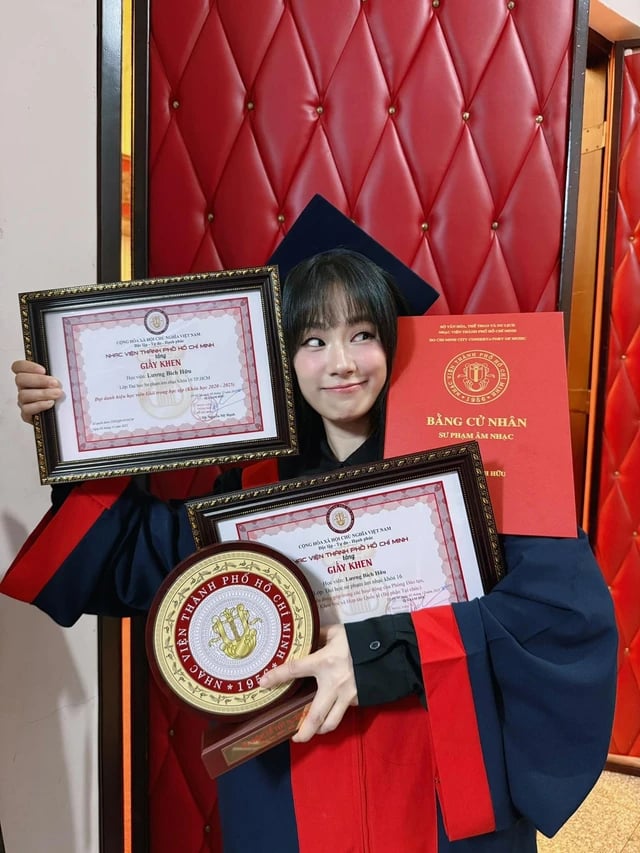 16-1765856428-luong-bich-huu-tot-nghiep-dai-hoc-o-tuoi-41-dat-loai-gioi-sau-5-nam-theo-duoi-giac-mo-giang-vien.webp