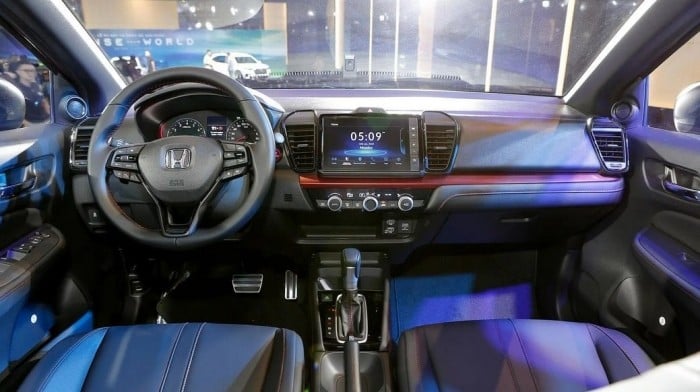 ‘Lật đổ’ Toyota Vios và Hyundai Accent, Honda City giảm giá lăn bánh ‘rẻ như bèo’ giữa tháng 12/2025 ảnh 4