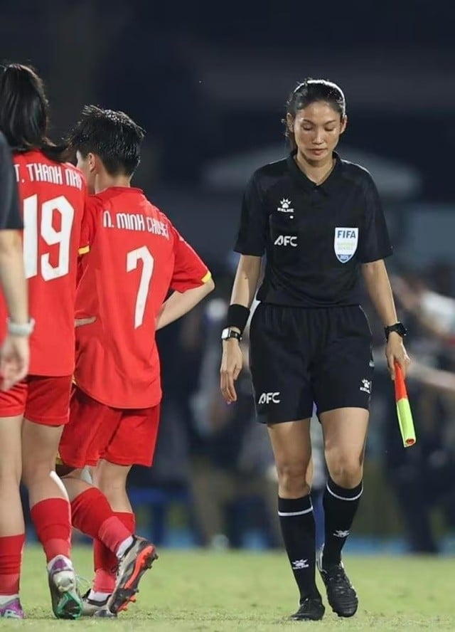 trong-tai-tran-viet-nam-philippines-1