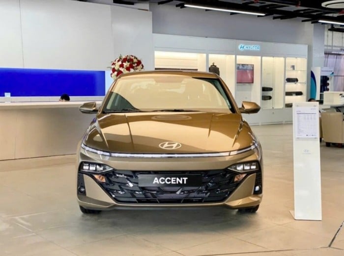 Bảng giá lăn bánh Hyundai Accent cuối tháng 12/2025: Đủ hấp dẫn để hạ gục Honda City và Toyota Vios ảnh 2