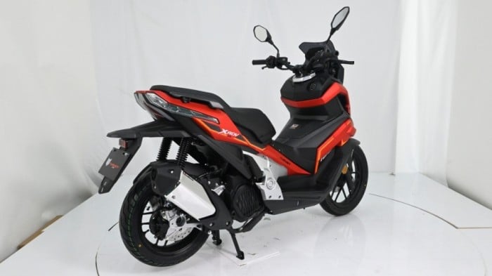 adv-x-125-4