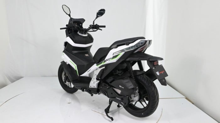 adv-x-125-2