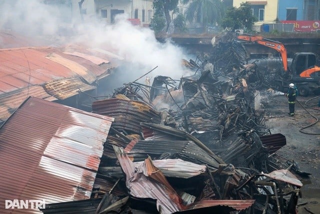 chay-cho-xanh-dinh-cong-1jpg-1766455570573_11zon