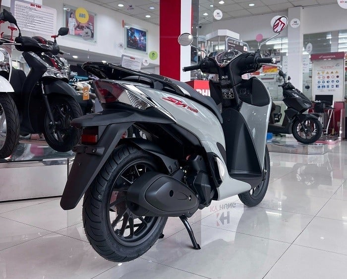 gia-xe-honda-sh-mode-2024-2-1702136545.jpg