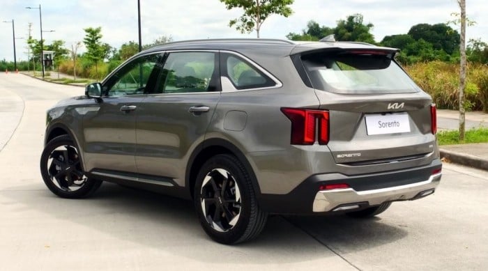 Giá Kia Sorento lăn bánh cuối tháng 12/2025: Hạ gục Ford Everest và Toyota Fortuner nhờ ưu đãi khủng ảnh 3