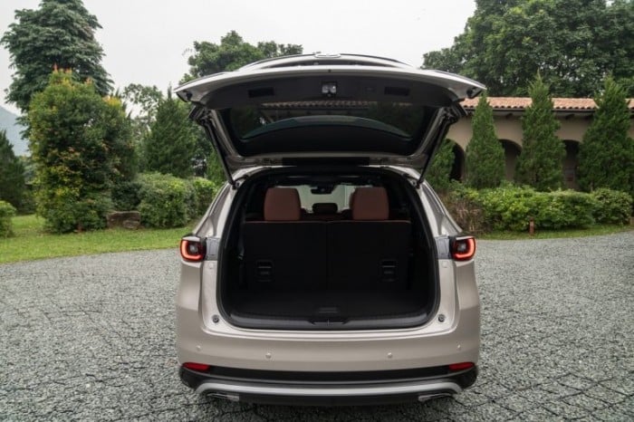 Giảm giá lăn bánh cực sâu cuối tháng 12/2025, Mazda CX-8 dễ ‘lật đổ’ Toyota Fortuner và Ford Everest ảnh 5