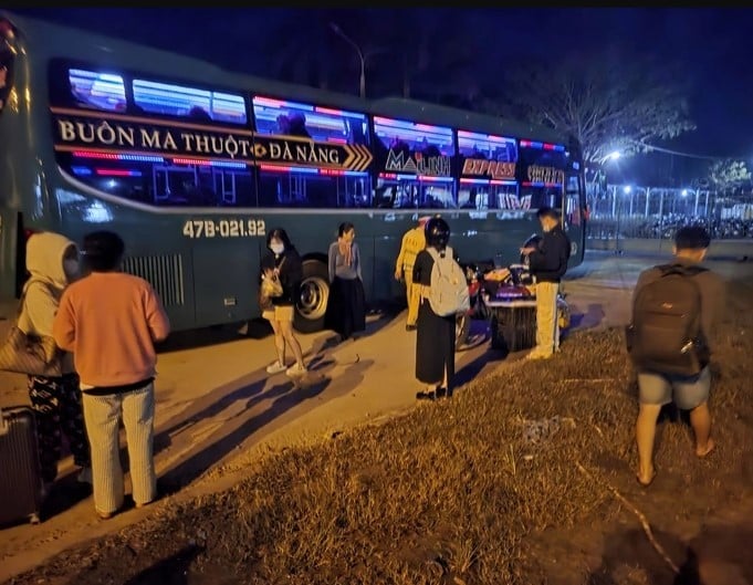 danh-tinh-tai-xe-xe-khach-than-nhien-lai-xe-cho-22-nguoi-sau-khi-uong-ruou-vua-bi-xu-phat-cuc-cang-3