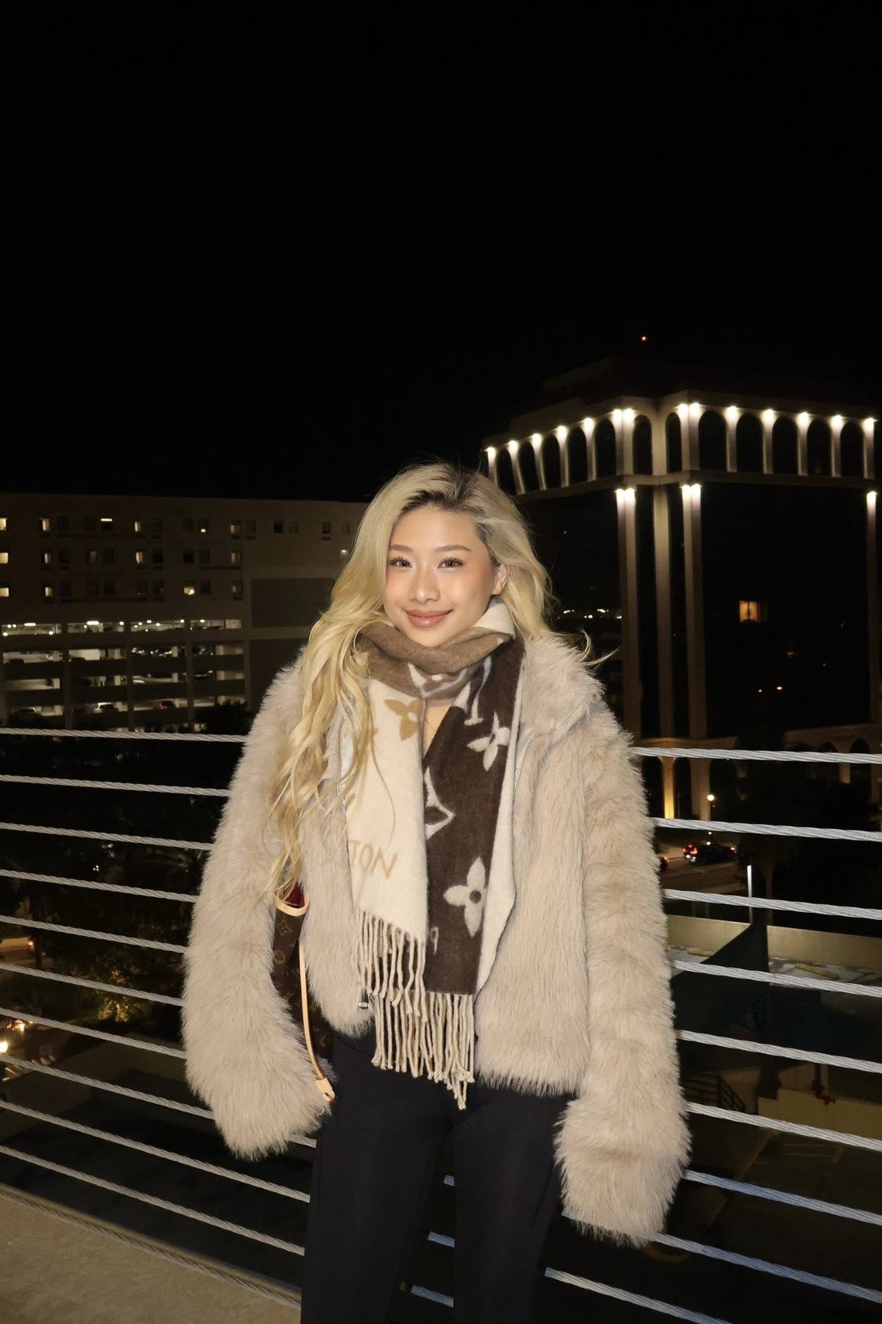 Có một điều không thể chê Louis Phạm, đó là xinh!- Ảnh 1.