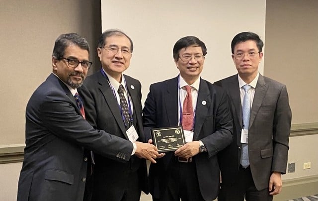 gia-dinh-tuong-le-the-trung-7