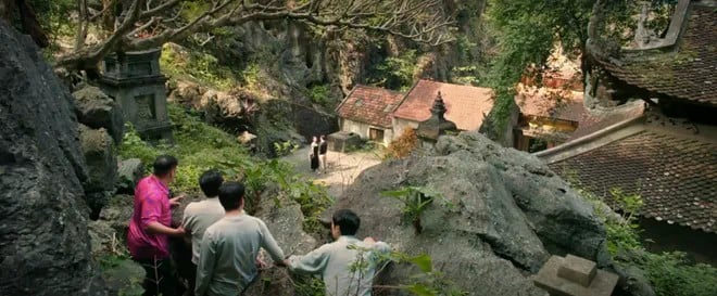 Khán giả hả hê với cảnh phim hai nhân vật tự vạch trần nhau - Ảnh 4.