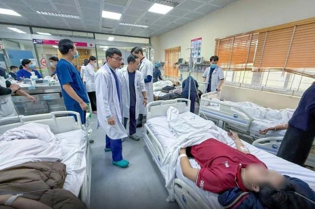 15-nguoi-nhap-vien-trong-vu-chay-pho-tran-cung