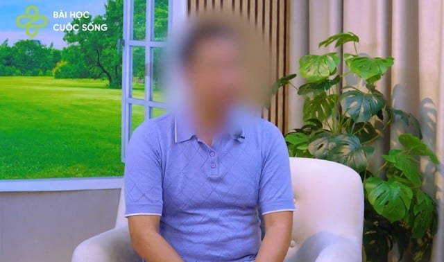 nguoi-dan-ong-phat-hien-con-khong-cung-huyet-thong-1