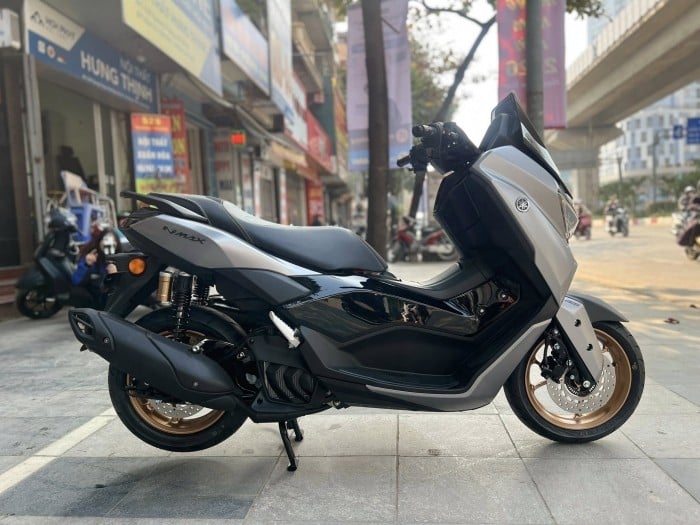 Yamaha-NMAX-155-16