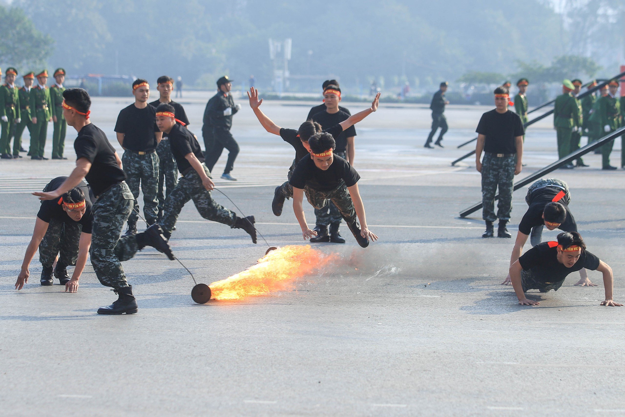 Cảnh sát bảo vệ Đại hội XIV của Đảng: Sự kiện phô diễn sức mạnh an ninh - Ảnh 12.