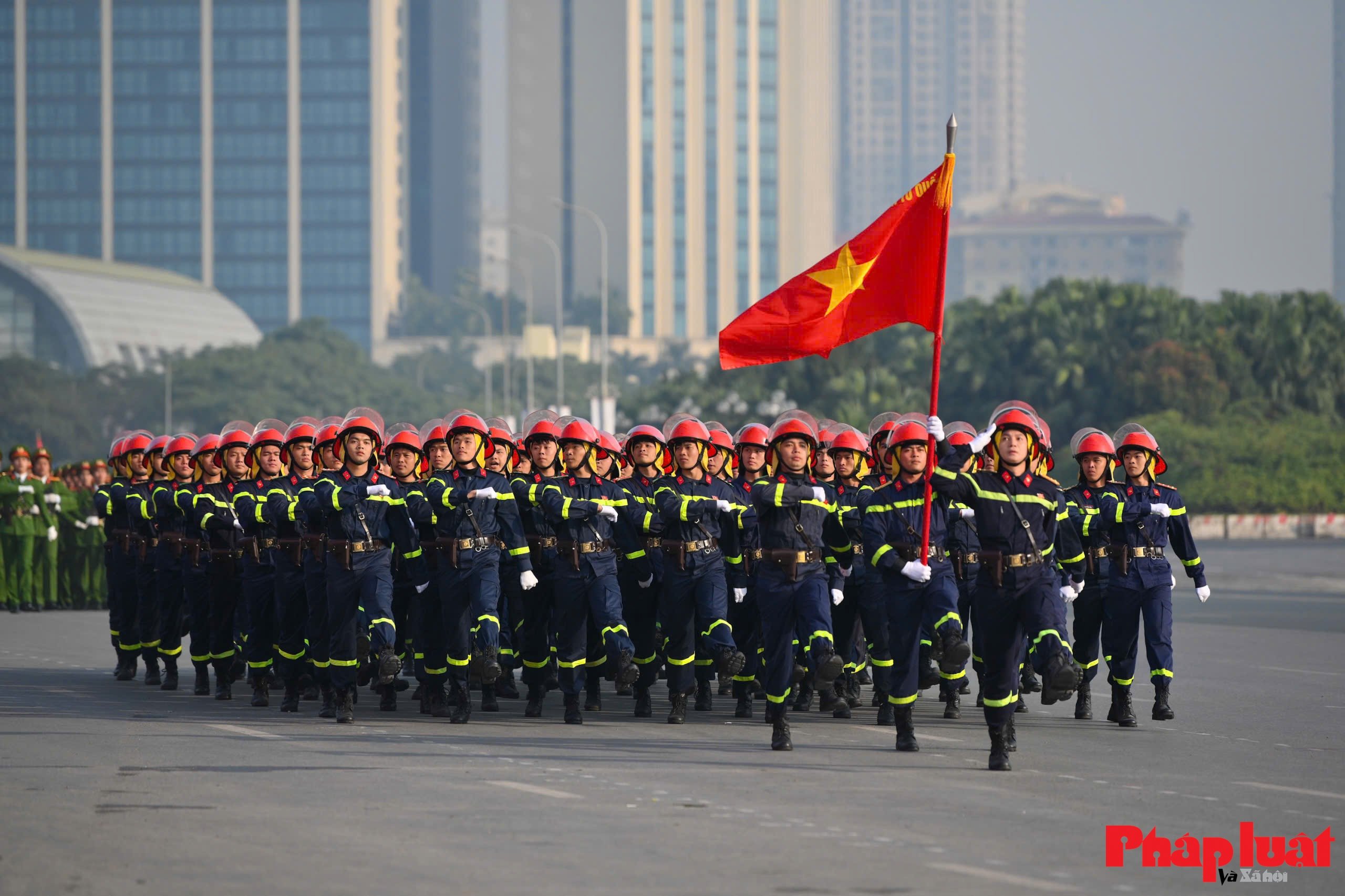 Toàn cảnh lực lượng Công an xuất quân bảo đảm an ninh Đại hội XIV của Đảng